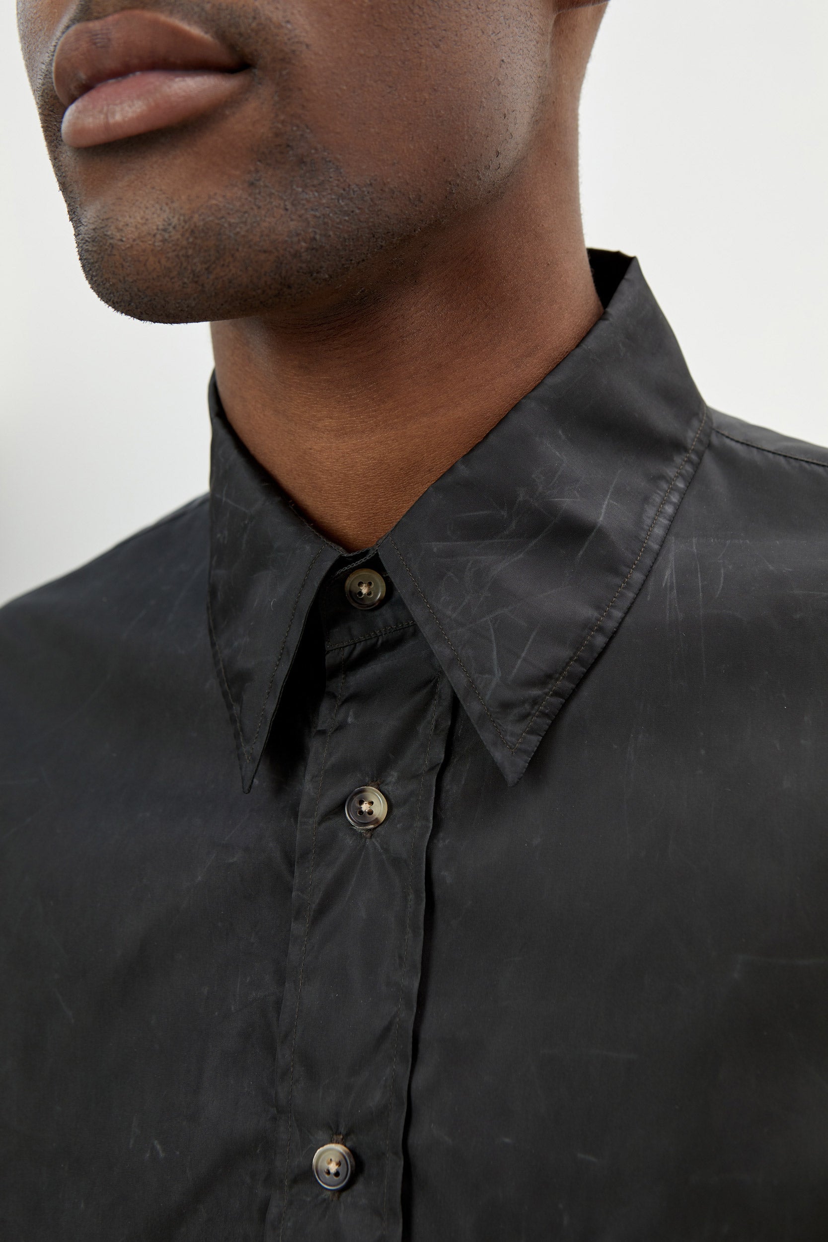 WAXED BOXY OVERSHIRT IN ECONYL