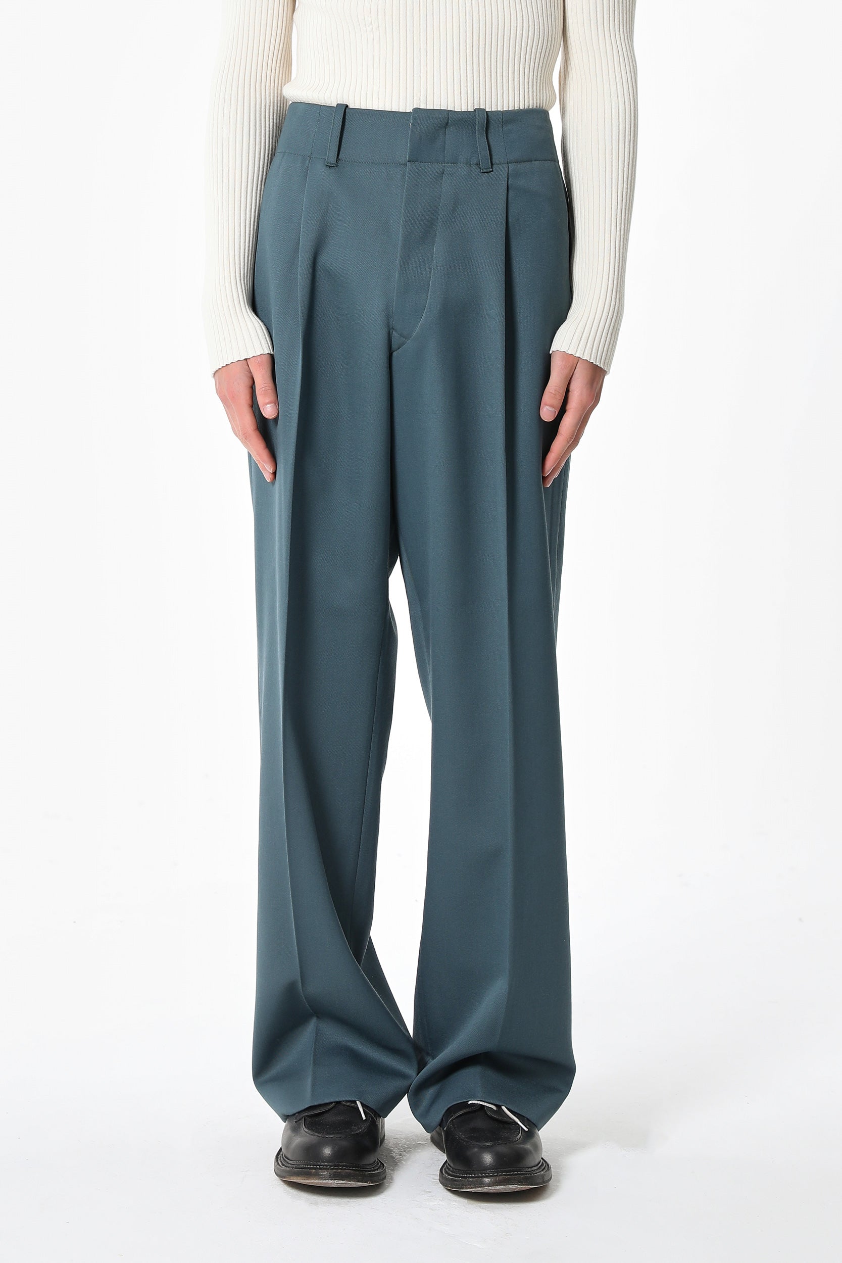 WIDE PLEATED WOOL TROUSERS