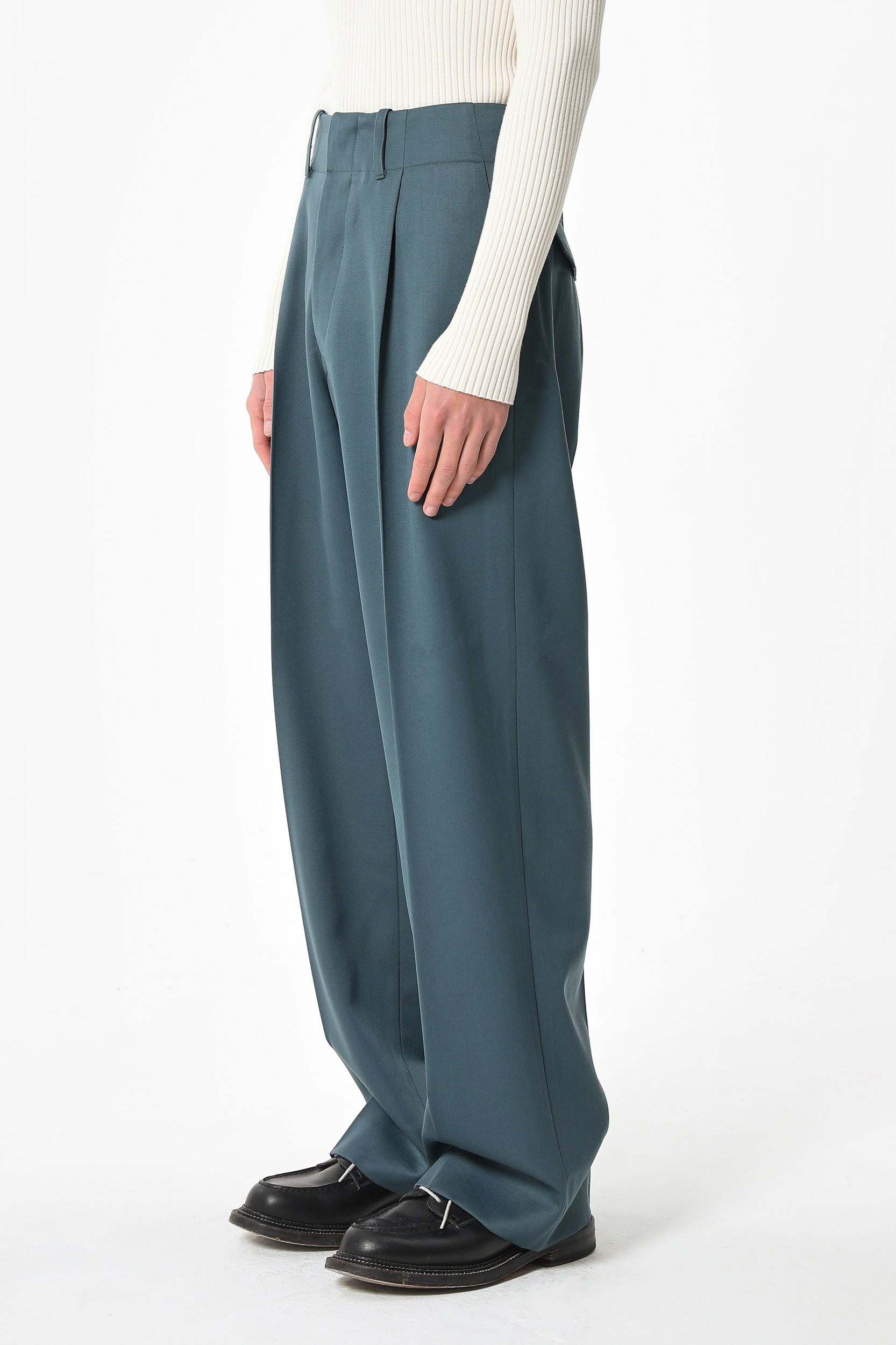 WIDE PLEATED WOOL TROUSERS