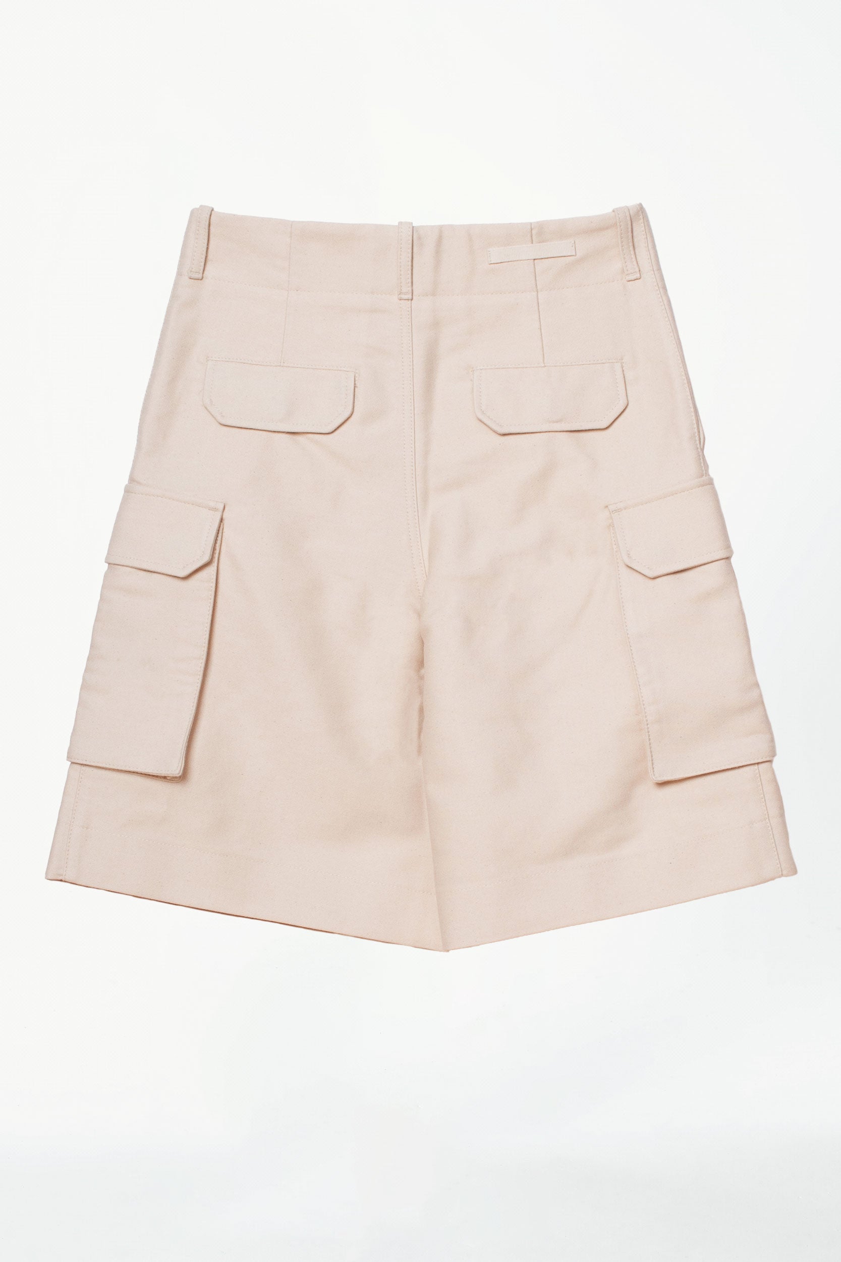 WIDE STITCH-DETAIL FLAP-POCKET SHORTS