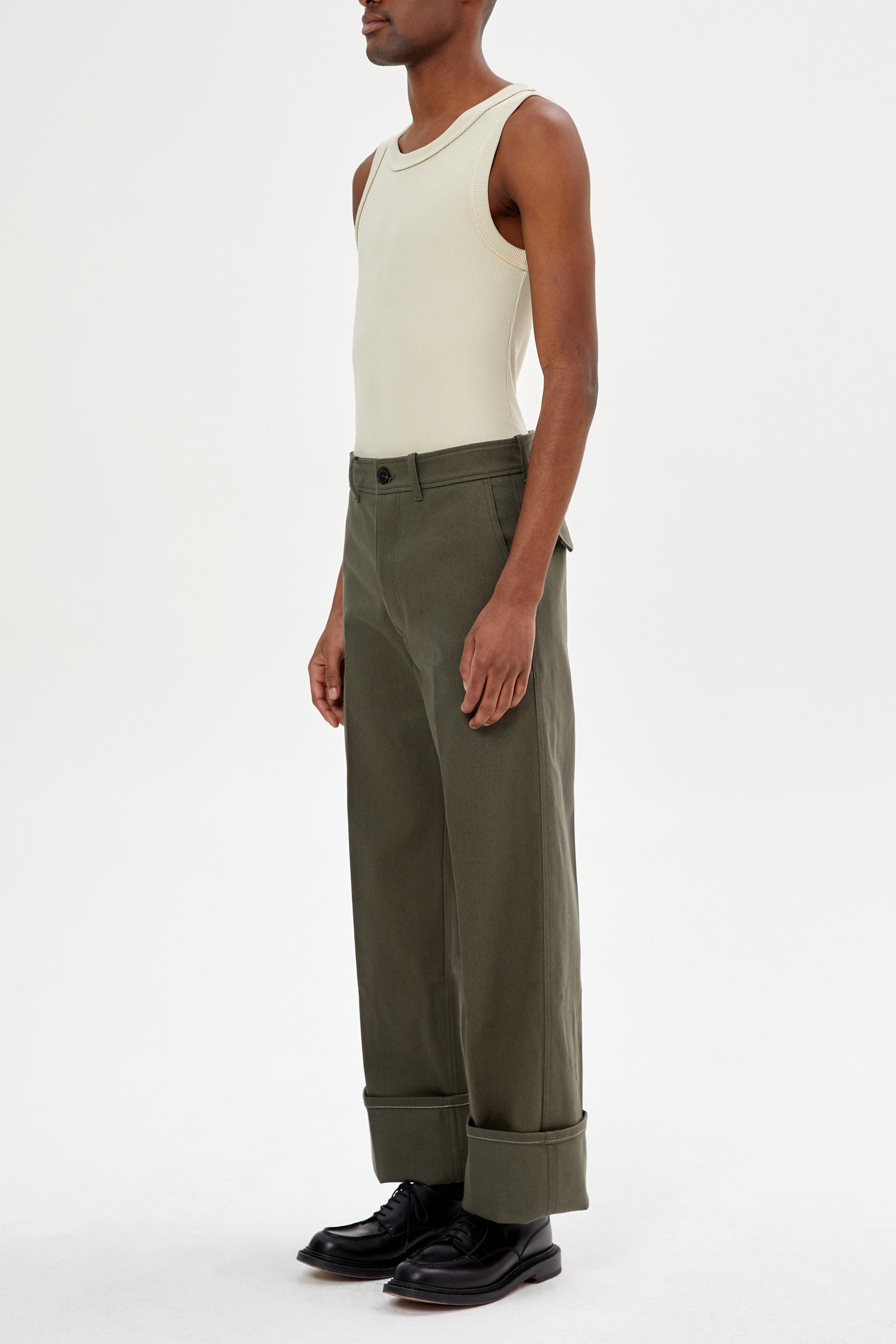 HIGH HEMS CONTRASTED TROUSERS