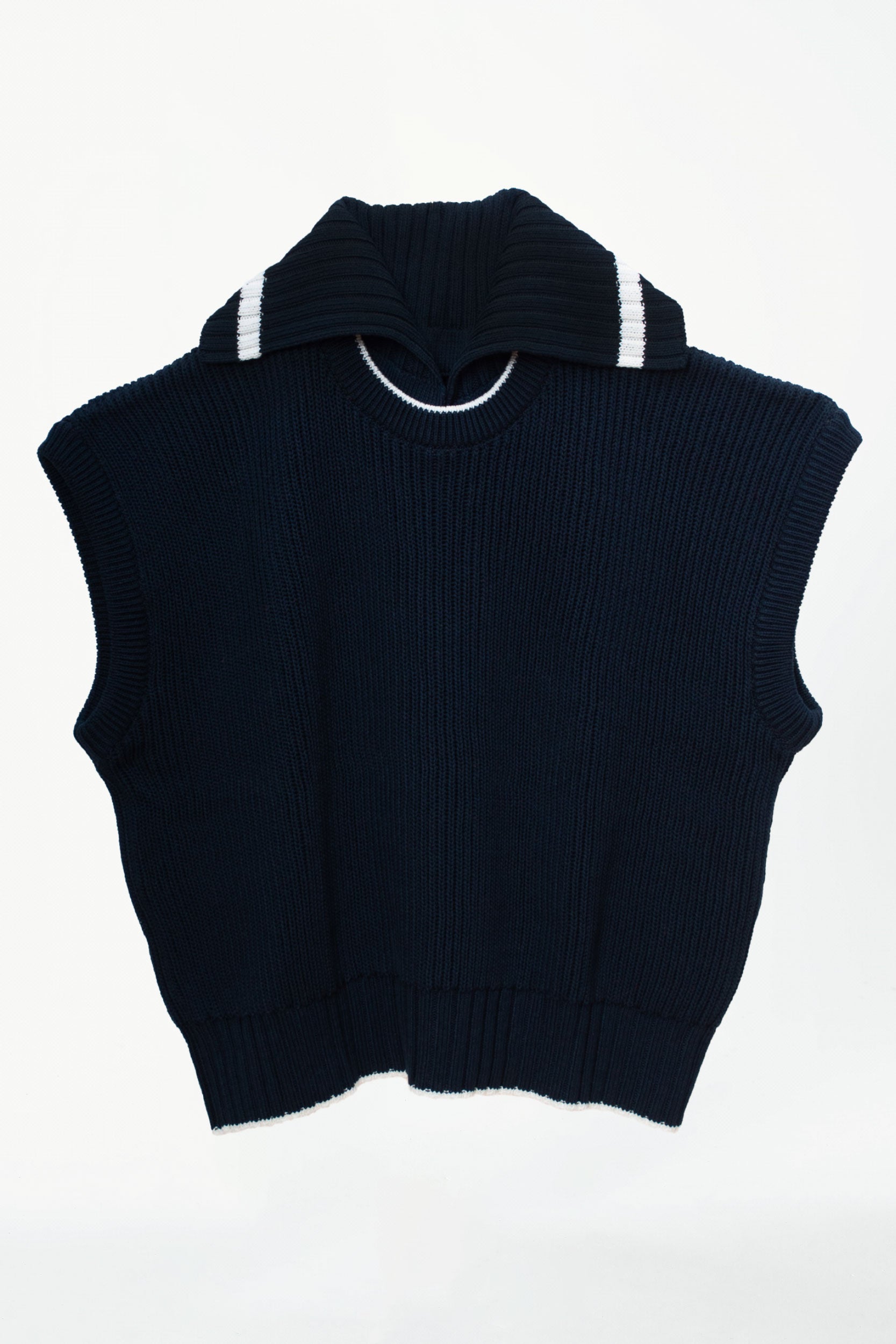 OVERSIZED RIBBED COTTON VEST WITH DETACHABLE COLLAR