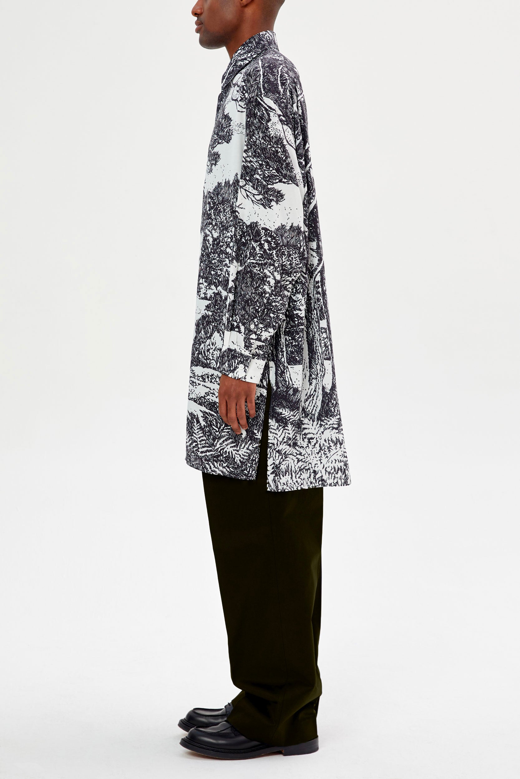 OVERSIZED PRINTED SHIRT