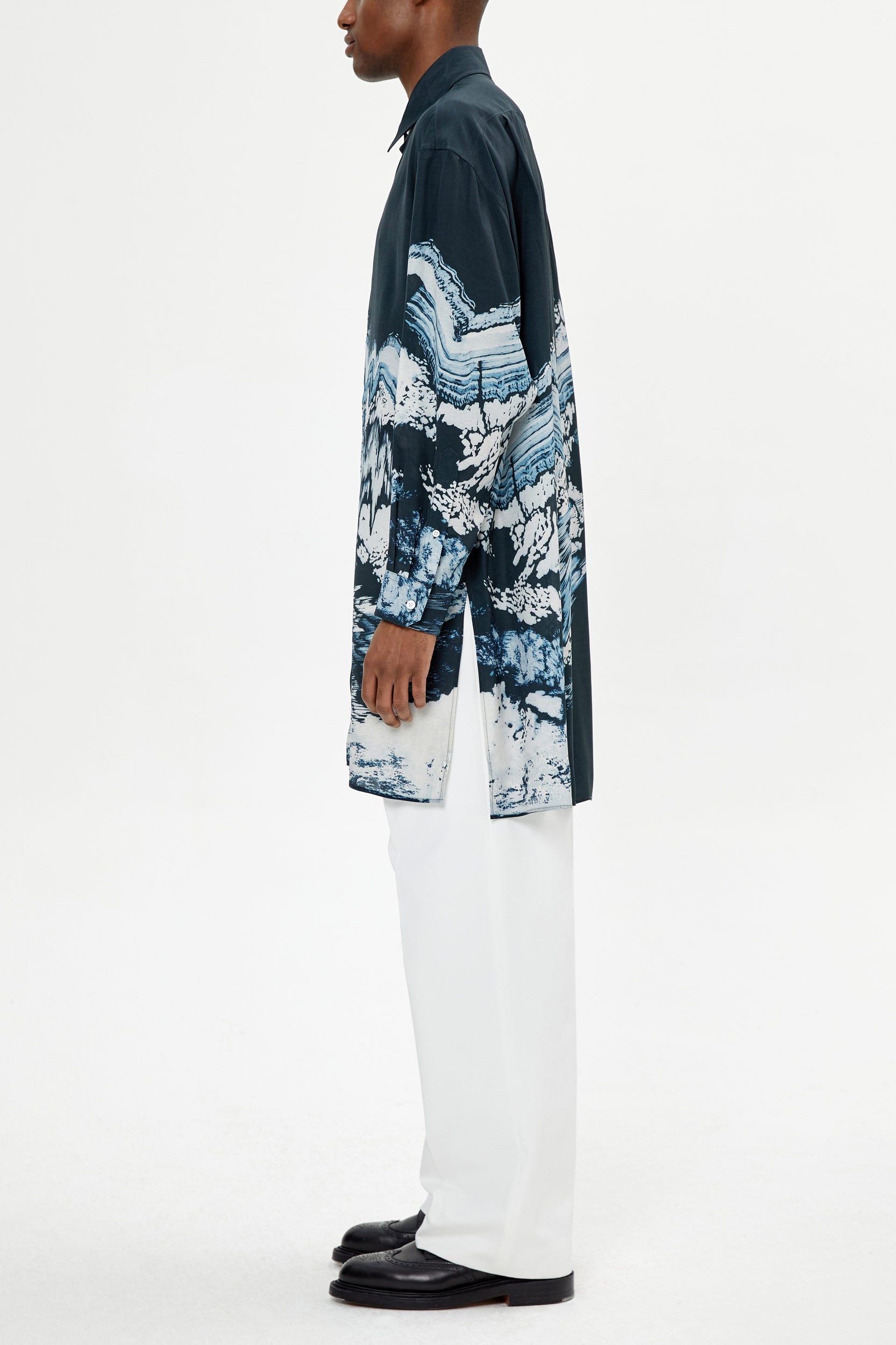 OVERSIZED PRINTED SHIRT x ABDELKADER BENCHAMMA  - UNIFORME