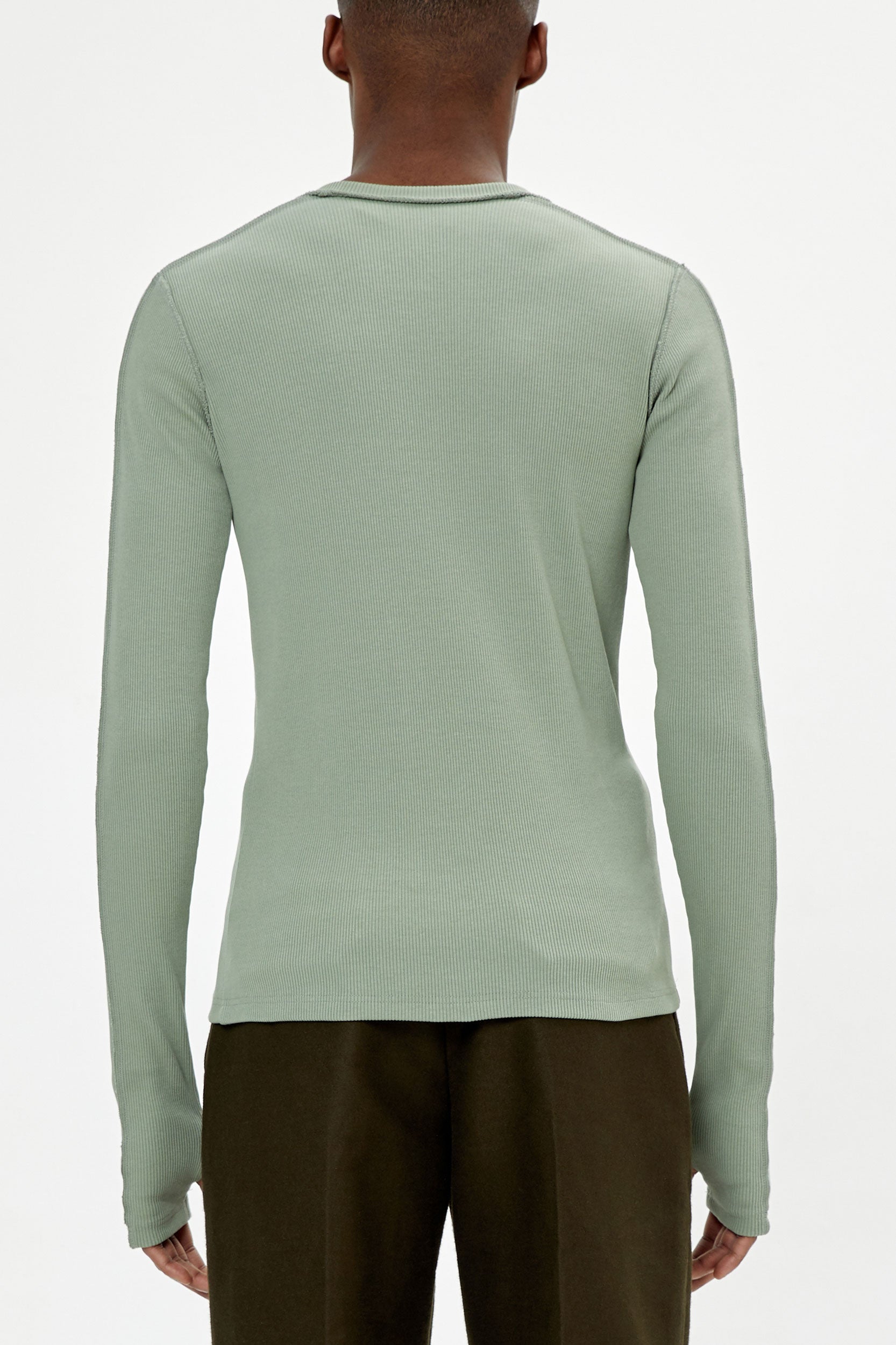 EXPOSED SEAM ORGANIC COTTON T-SHIRT - UNIFORME